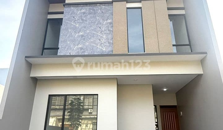 Rumah Modern Minimalis 2 Lantai Dalam Cluster Mekarwangi