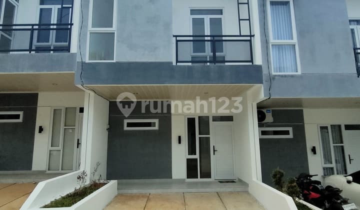 Rumah 2 Lantai Modern Murah Di Pamulang