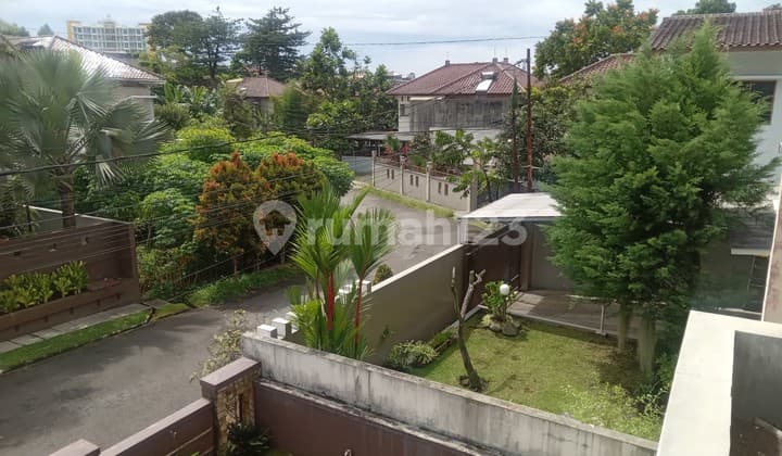 Rumah Kosan Dekat Upi Komplek Cipaku Termurah