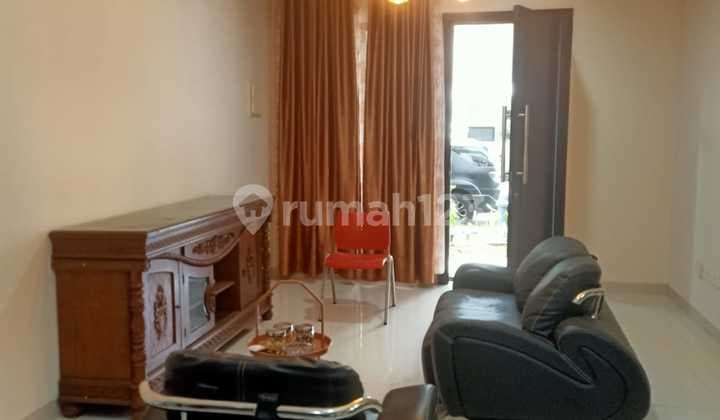 Rumah 2 Lantai Siap Huni Furnish di Podomoro Park