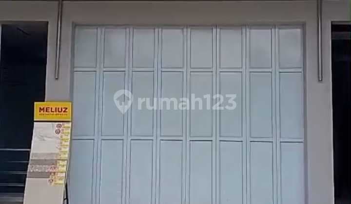 Ruang Usaha Hoek Strategis di Arcamanik Bandung