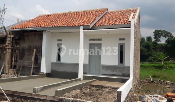 New House in Griya Asri Margahurip Banjaran Complex