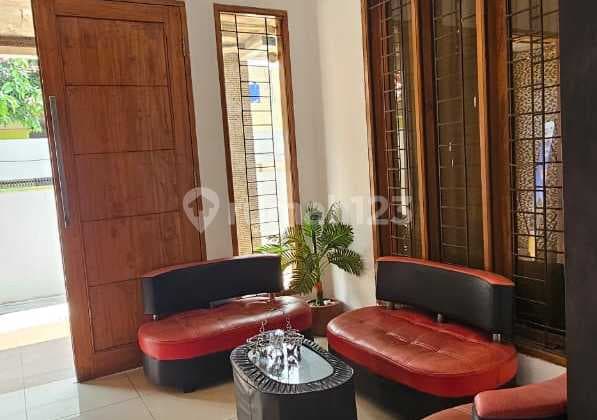 Rumah Luas Full Furnish di Cisaranten Arcamanik bisa Sewa Sebagian