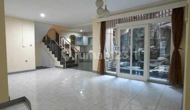 Rumah Siap Huni Nyaman Dalam Cluster di Antapani Bandung