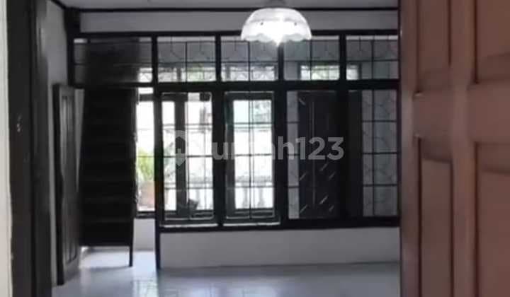 Rumah Luas Asri Terawat Sayap Pasteur Dekat Sukajadi Pvj