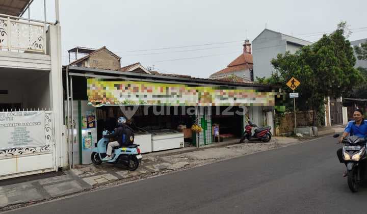 Tempat Usaha Pinggir Jalan Margahayu Raya Dekat Minimarket