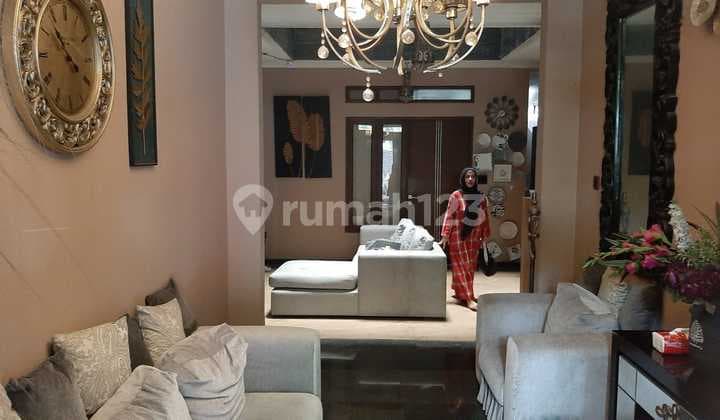Rumah Minimalis 3 Lantai Furnished Area Banteng Buah Batu Bandung