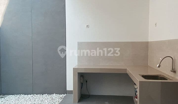 Rumah 2 Lt Baru Minimalis Modern Dekat Bkr Dan Moch Ramdan