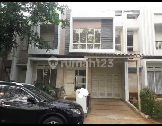 Rumah di Sumarecon Serpong The Springs, Pagedangan, Tangerang