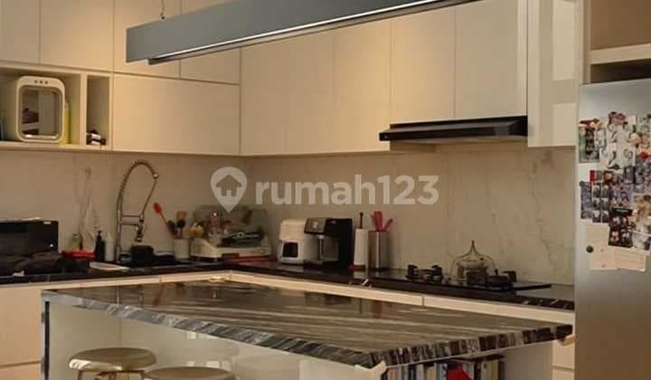 Rumah mewah minimalis di Pluit, Jakarta Utara LT 6x25 (150m²)