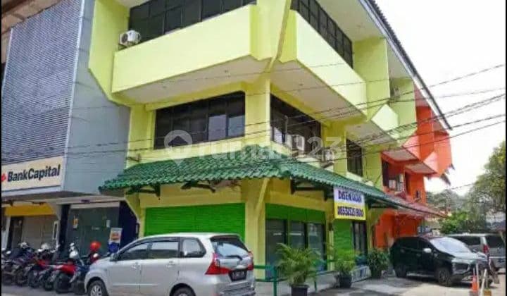 Ruko Strategis Jln Raya Tebet