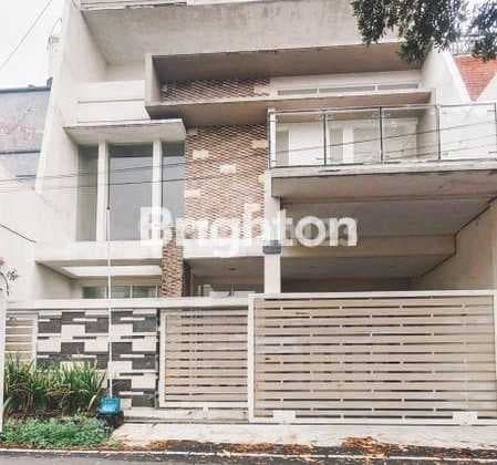 For Rent Nice House Soekarno Hatta, Near UB Malang