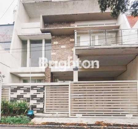 For Rent Nice House Soekarno Hatta, Near UB Malang