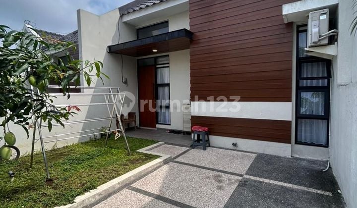 Rumah Bagus Dekat Tol , Malang