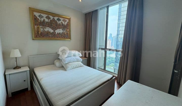 Apartement Apartment Residence 8 3 BR Furnished Bagus