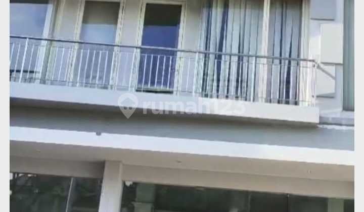 RUKO KOMERSIL DICITRALAND DEKAT UNIVERSITAS CIPUTRA & GEREJA YAKOBUS