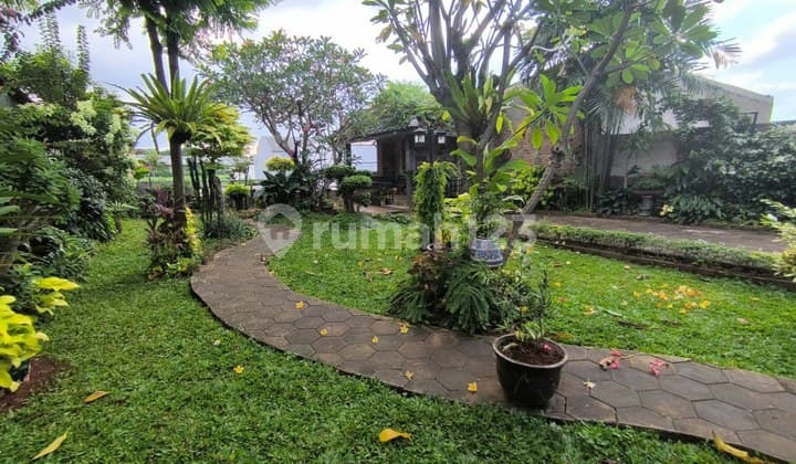 DIJUAL RUMAH MEWAH FULL FURNISH DI CIPINANG MELAYU JAKARTA TIMUR