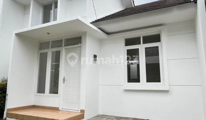 Dijual Rumah SIAP HUNI Free Biaya" di Kemang Pratama Bekasi