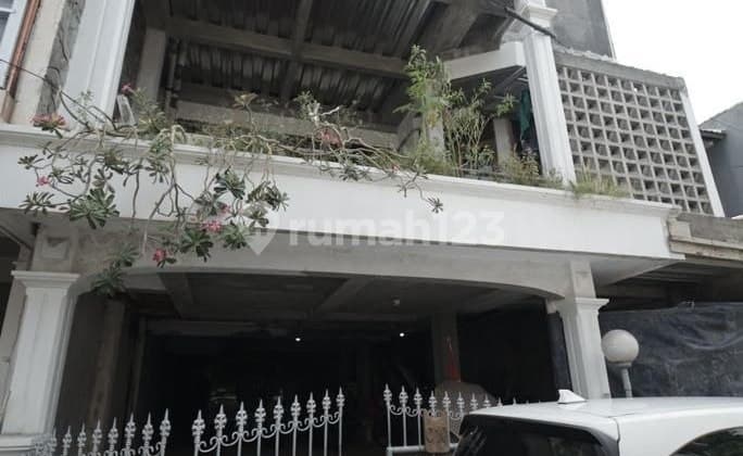 Jual Rumah Kost Murah 3Lt 13 Pintu di Kelapa Gading Jakarta Utara