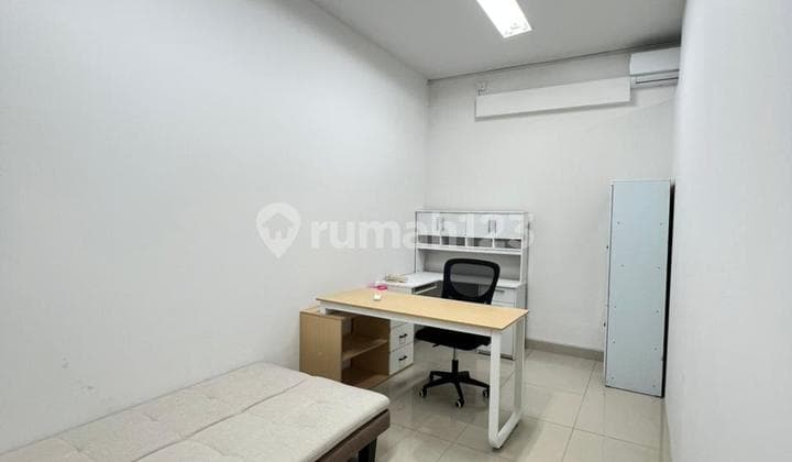 Disewakan Ruang Office Fully Furnished di Kelapa Gading Jakarta Utara
