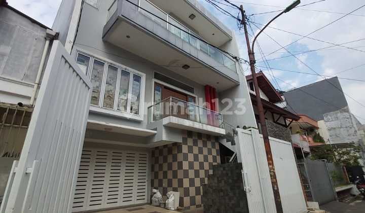 For Sale: Permata Sunrise Garden House