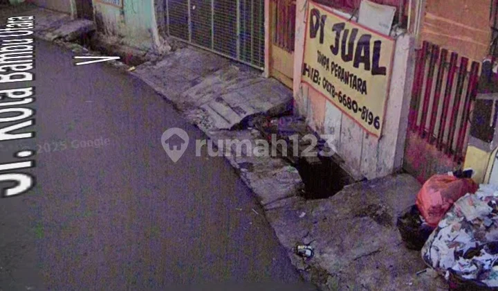 Dijual rumah tua Kota bambu Utara Dijual rumah tua Kota bambu Utara