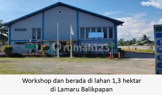 For Sale Land with Bonus Workshop in Lamaru, Balikpapan, East Kalimantan