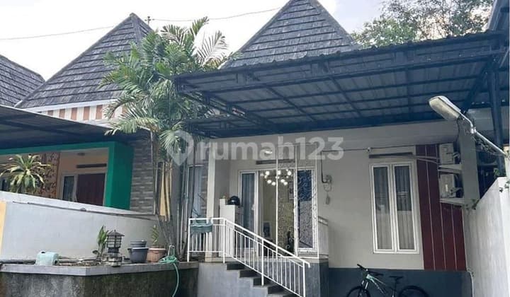 Rumah Eksklusif Siap Huni Premium di Taman Ayodya Gunung Pati