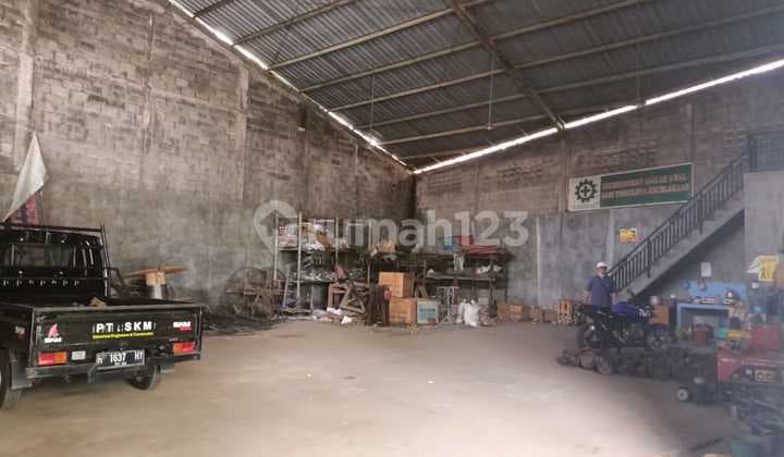 Gudang Luas Bagus Siap Pakai di Ngaliyan