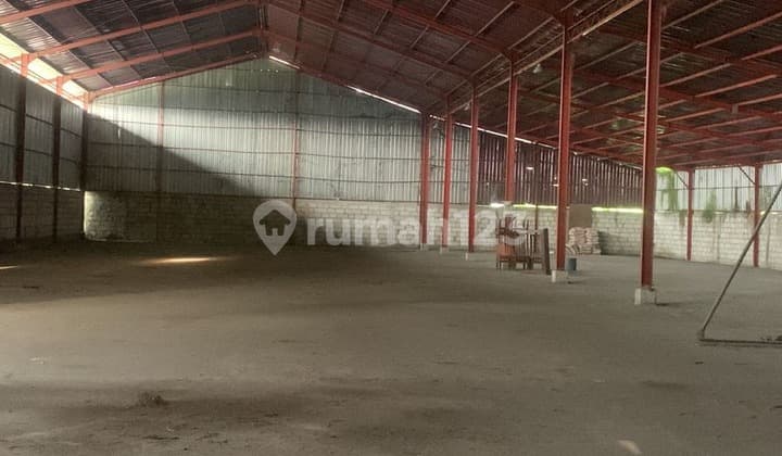 Gudang Luas Eksklusif Siap Pakai di Zona Kuning Pati