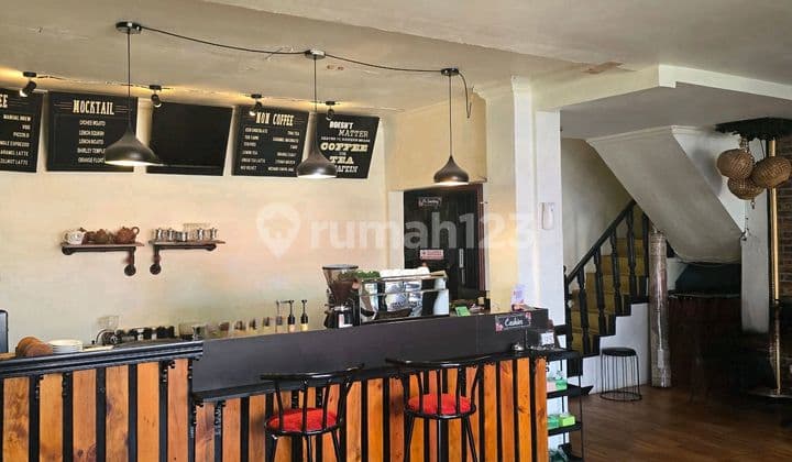 Harga SEWA MURAH BANGET Ruko Gandeng 2 Lantai Furnished LANGSUNG BISA Usaha Cafe