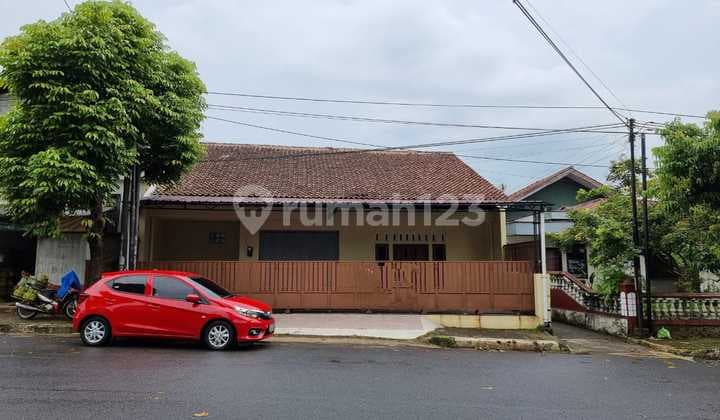disewakan rumah non perum akses mobil di purwokerto barat