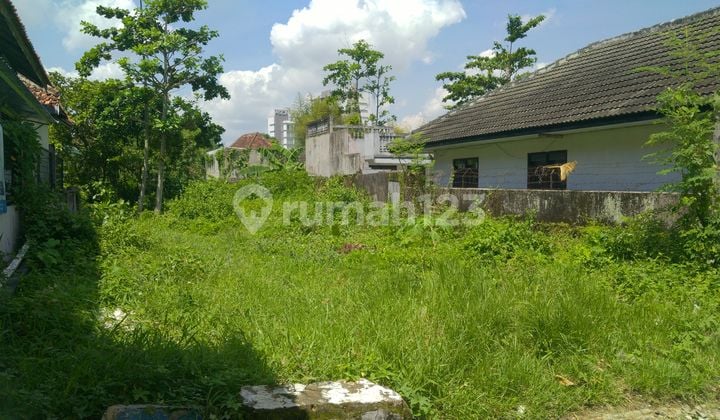 land for sale near school in Purwokerto