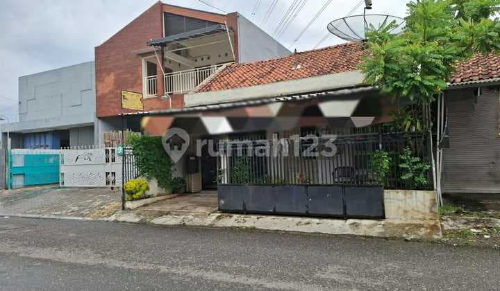Dijual Rumah Non Perum Akses Mobil di Teluk, Purwokerto Selatan