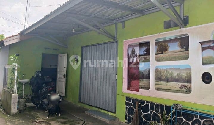 For Sale House with Motorcycle Access in Purwokerto