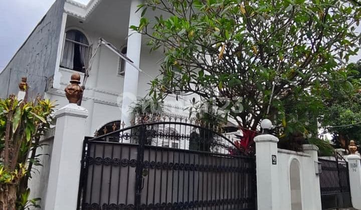 Rumah 2 Lantai Luas Bagus di Pangkalan Jati
