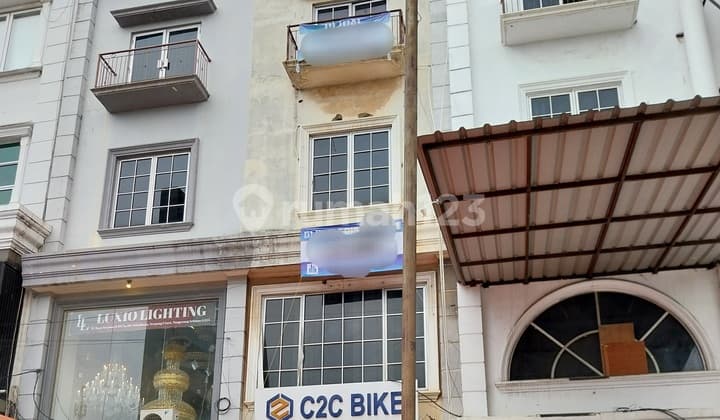 Ruko di Ruko Jalan Raya Serpong Alam Sutra, Tangerang Bagus