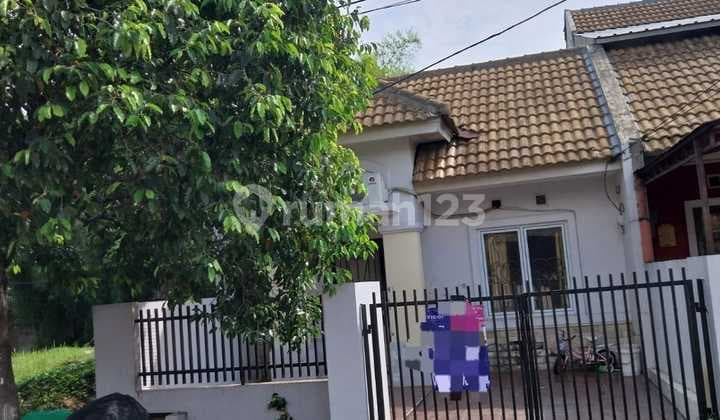 SHM House in Gading Serpong Sector 6a, Tangerang