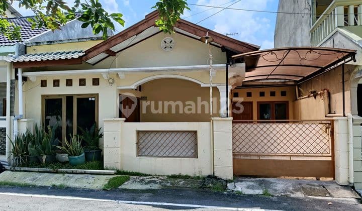 Rumah Lokasi Bagus Di Fajar Indah Colomadu Solo