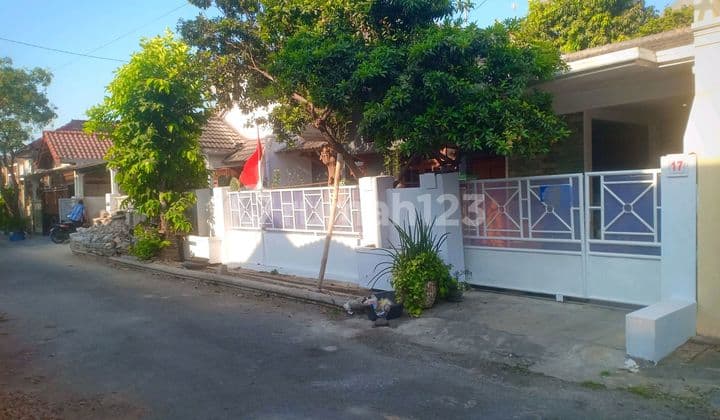 Rumah Bagus Siap Huni Luas Di Fajar Indah Solo