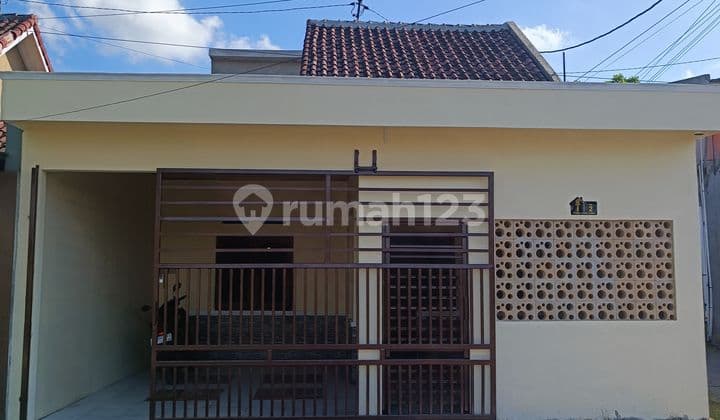 Good House Ready to Live In Baturan Fajar Indah Colomadu Solo
