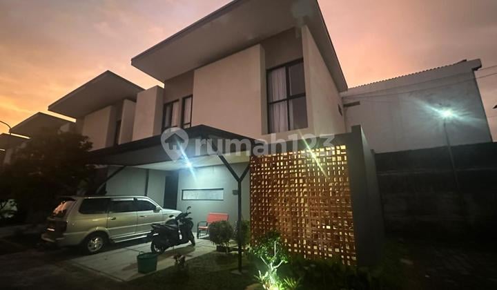 Rumah Bagus Minimalis Full Furnish Cluster di Colomadu Solo