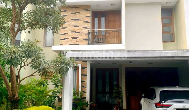 Rumah Bagus Minimalis Furnish Cluster Elite Colomadu Solo
