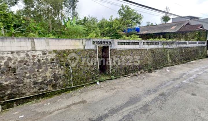 Tanah Pekarangan Strategis di Jln Raya Kemuning Karanganyar