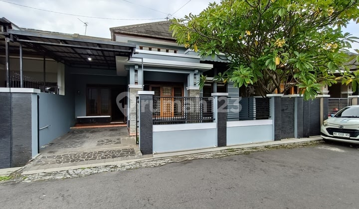 Good House Ready to Use in Fajar Indah Housing, Colomadu, Solo