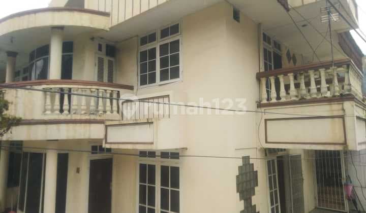 Dijual Rumah Taman Ratu Murah Hoek