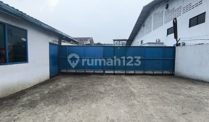 Warehouse for Sale 3,980 M 2. Location Neglasari