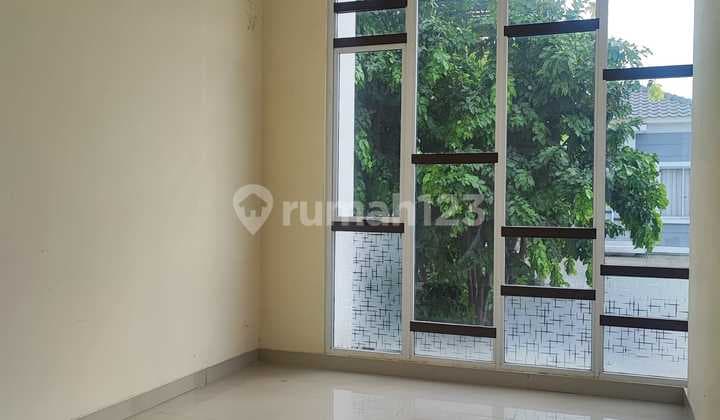 Rumah Green Lake City Amerika Latin LT 6X18m2 Jakarta Barat