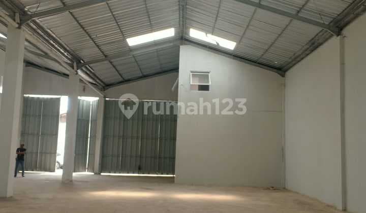 Gudang Bagus Akses Kontainer Jurumudi Halim LT 400M2 Tangerang