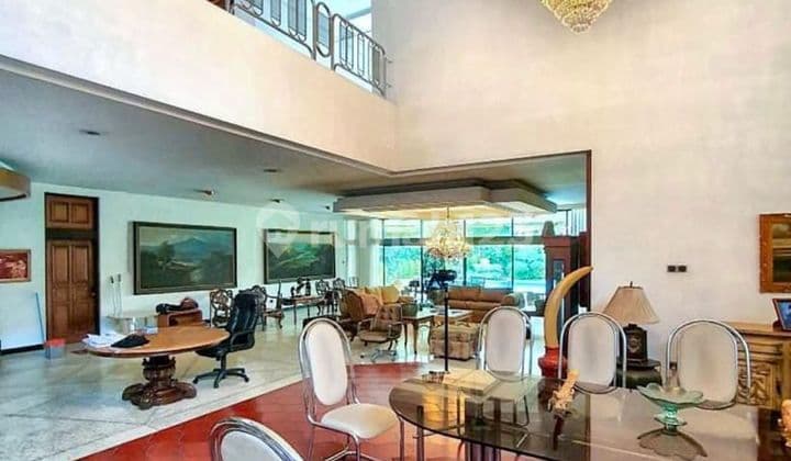 Rumah Mewah Di Kawasan Elite Menteng